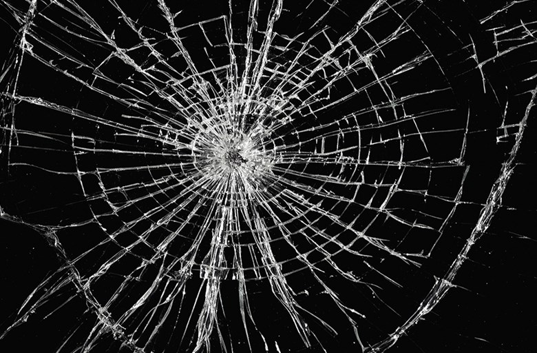 shattered_box shattered window
